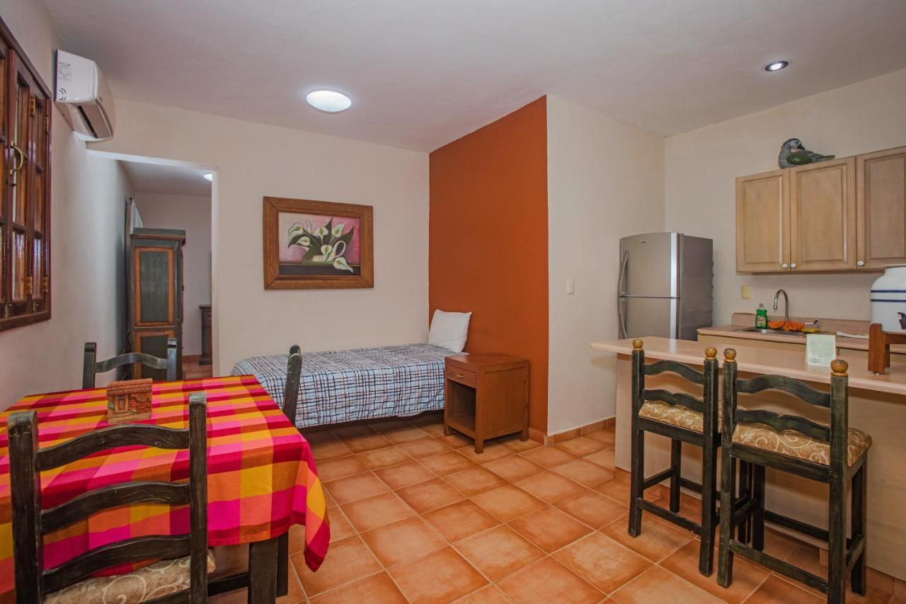 Hacienda San Miguel Hotel & Suites Cozumel Exterior photo